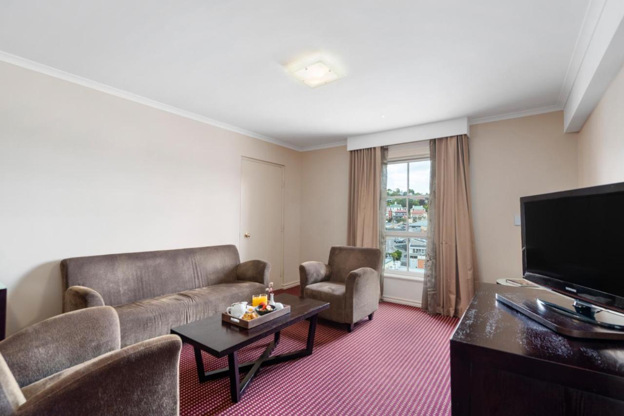 Executive One-Bedroom Suite